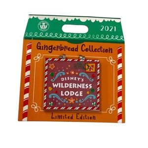 2021 Disney Parks Wilderness Lodge Gingerbread Resort Pin - Humphrey